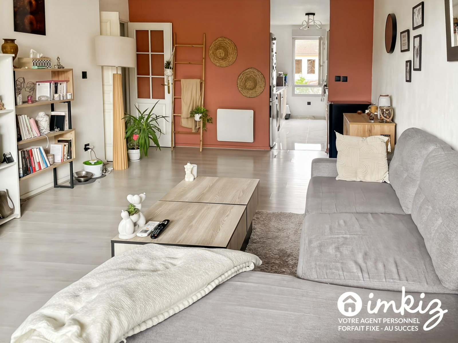 
                                                Vente
                                                 Appartement T3 de 65 m² avec balcon et box