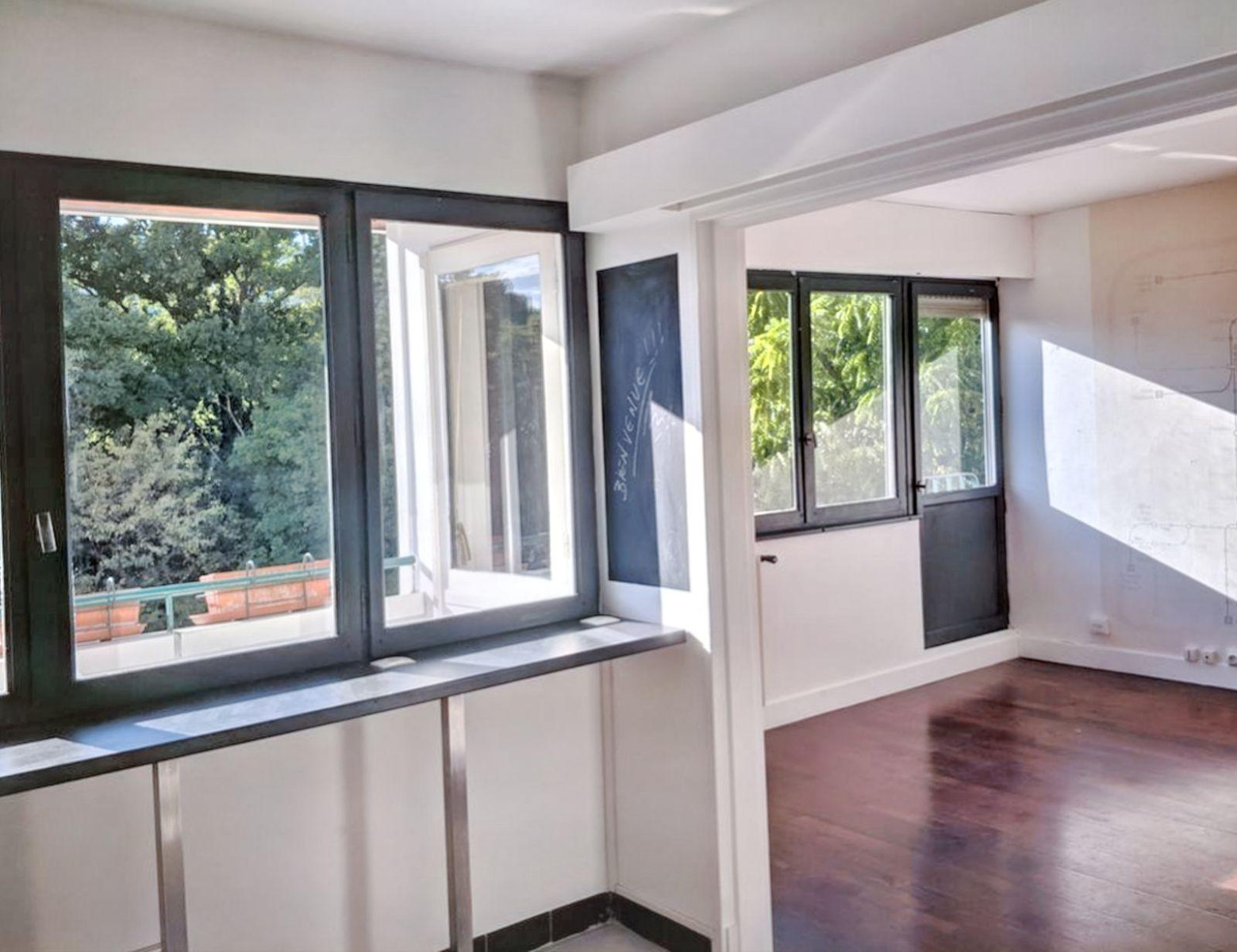 
                                                Location
                                                 Appartement T3 de 65 m2 très lumineux
