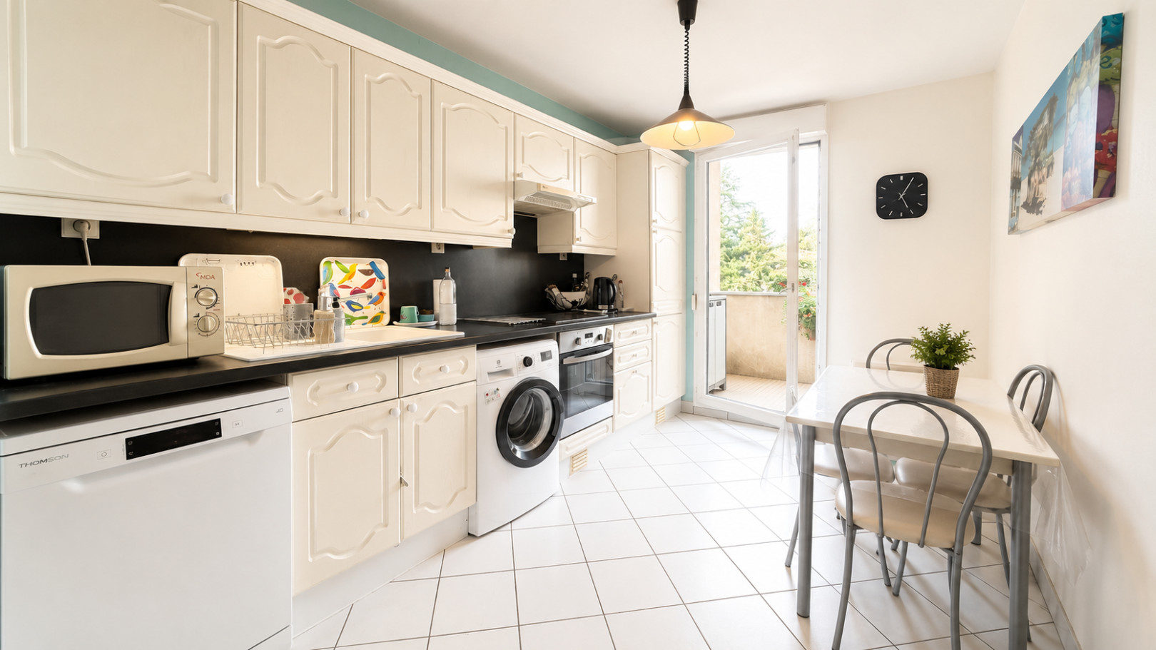 
                                                Vente
                                                 Appartement T3 de 93 m² avec balcon, parking et fort potentiel à Lyon 5ᵉ – Saint-Just