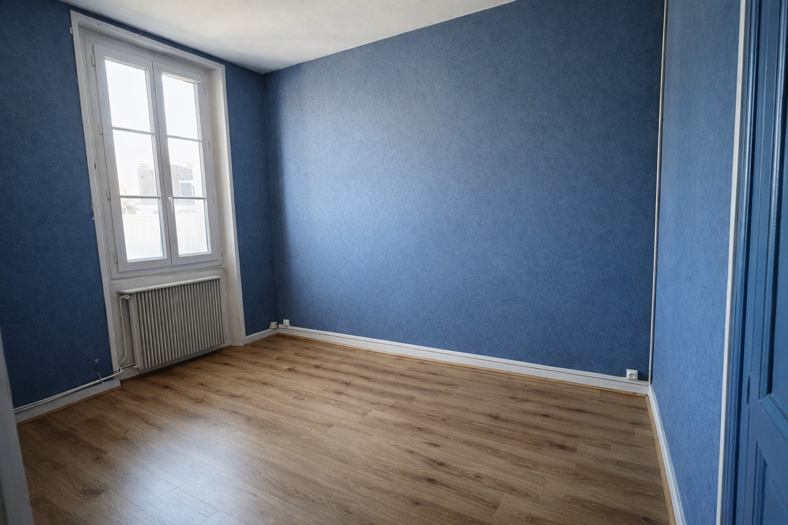 
                                                Vente
                                                 Appartement T3 – Dernier étage – Centre-ville d’Angers