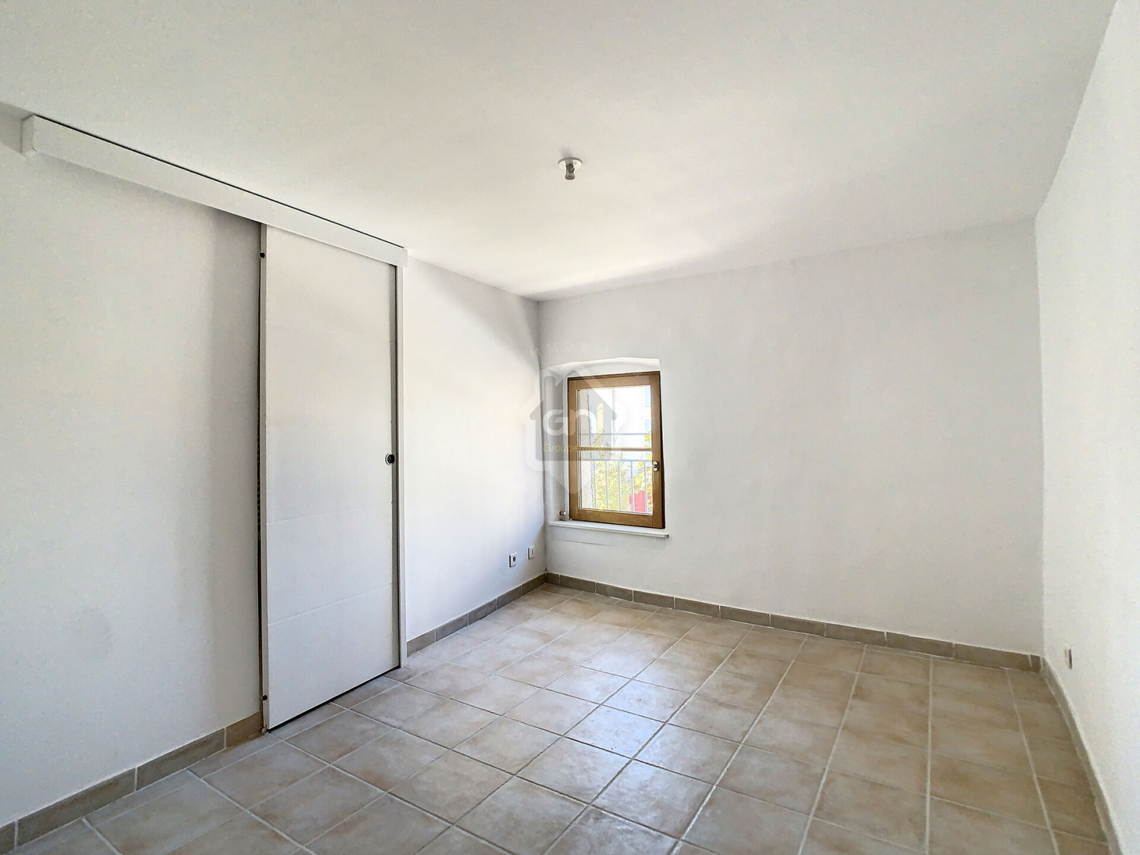 
                                                Location
                                                 Appartement T3 - duplex