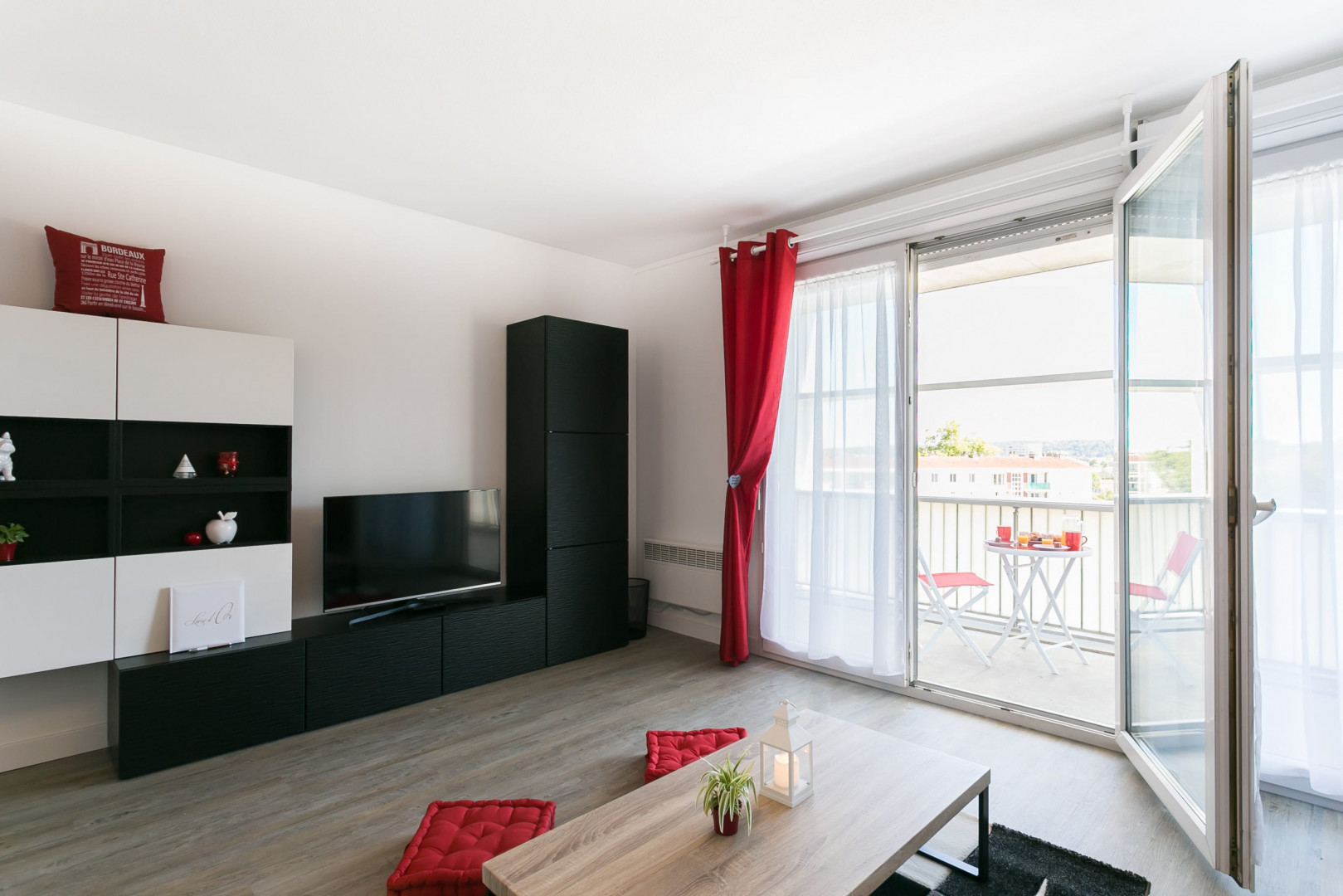 
                                                Vente
                                                 Appartement T3 en exploitation courte durée