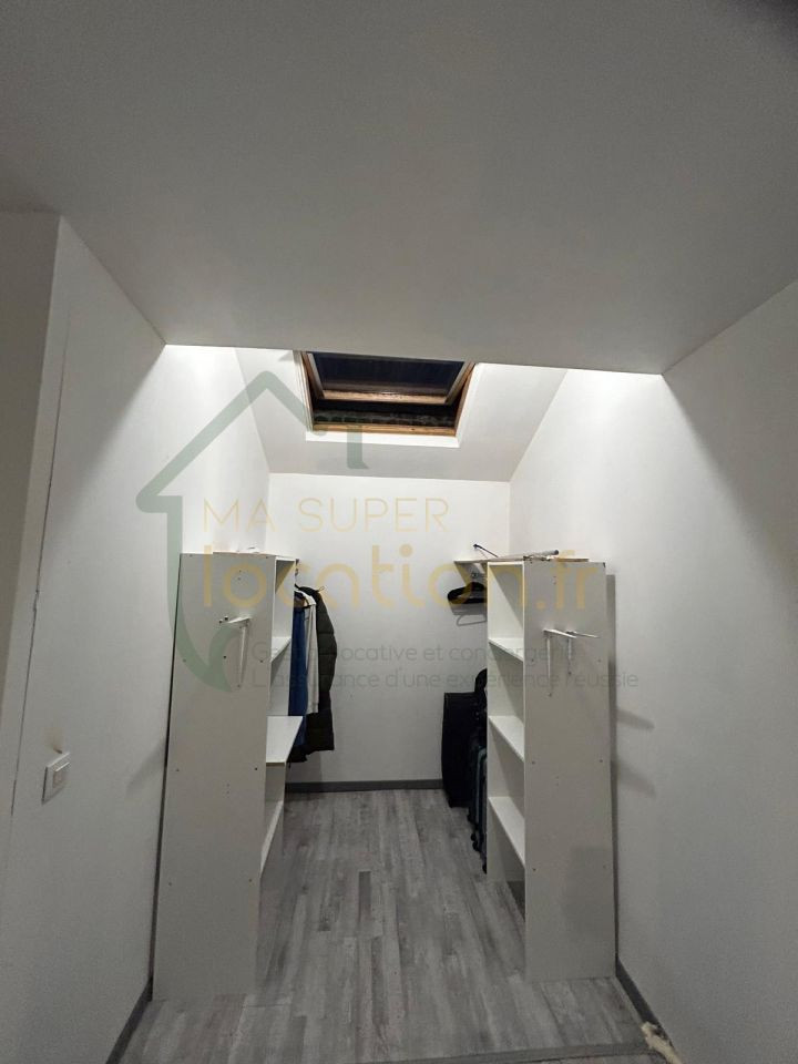 
                                                Location
                                                 Appartement T3 en HYPER-CENTRE de Saint-Quentin
