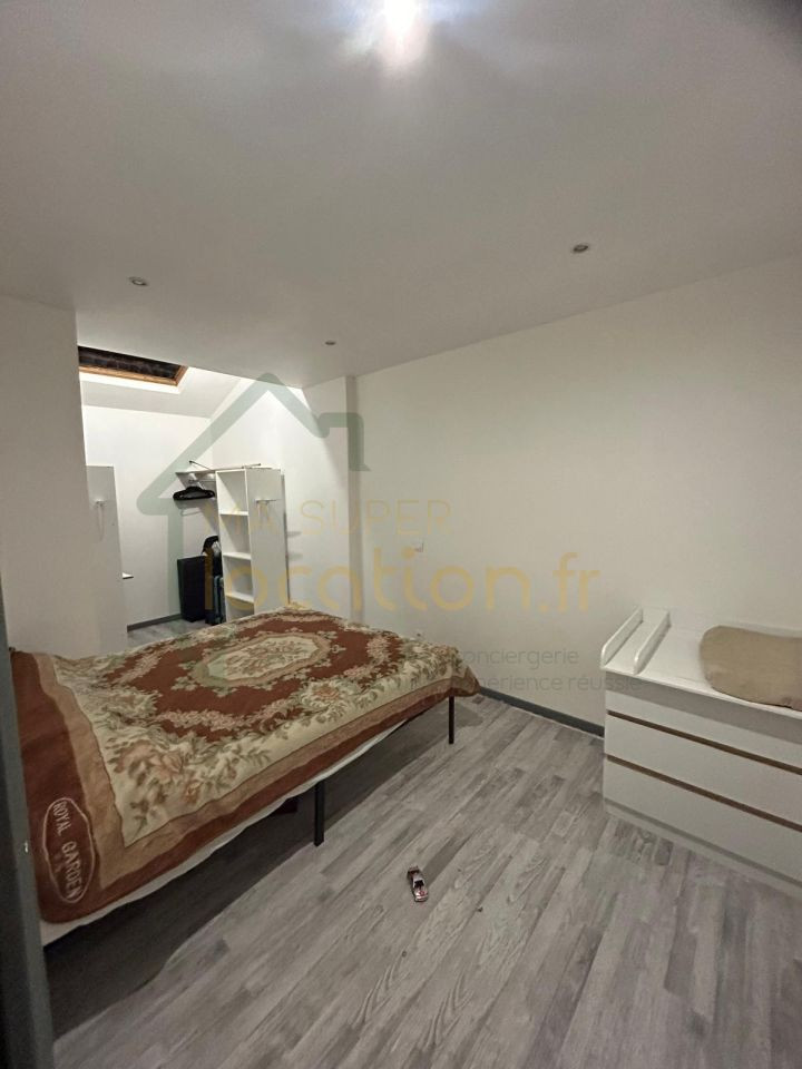 
                                                Location
                                                 Appartement T3 en HYPER-CENTRE de Saint-Quentin