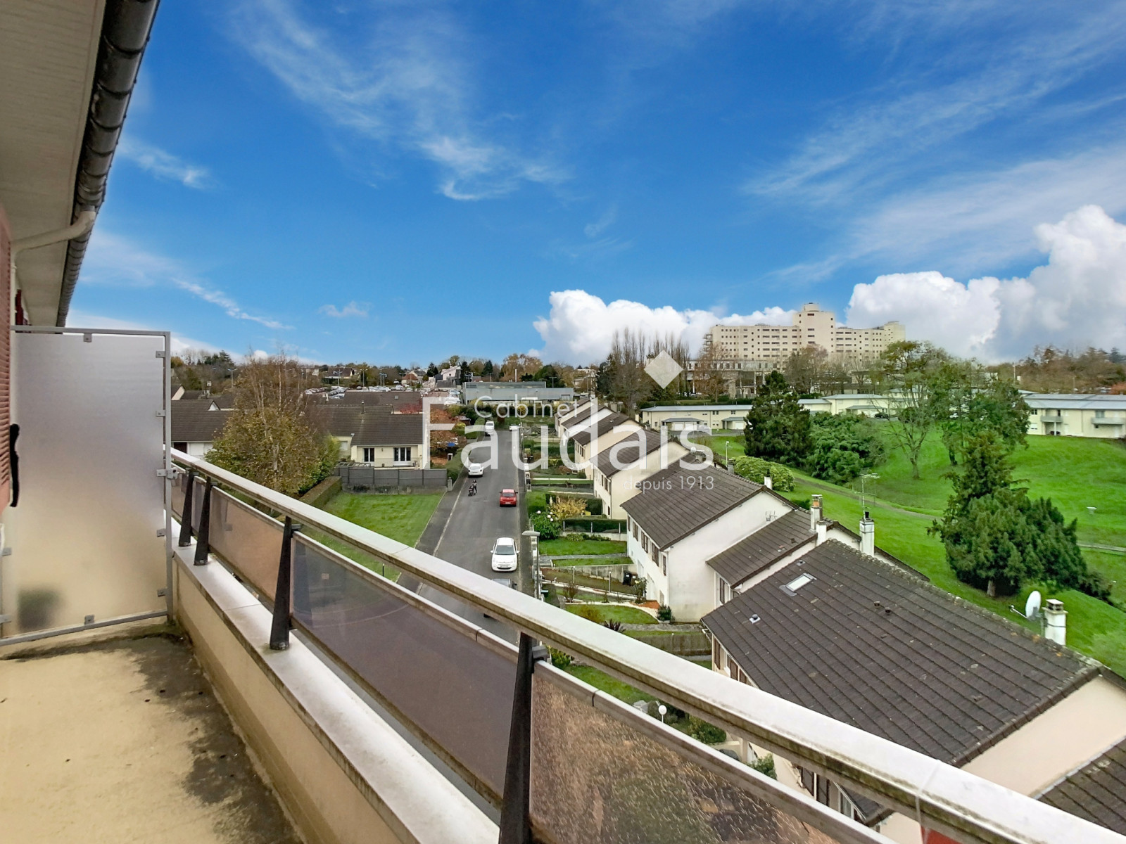 
                                                Vente
                                                 APPARTEMENT T3 ENTIEREMENT RENOVE