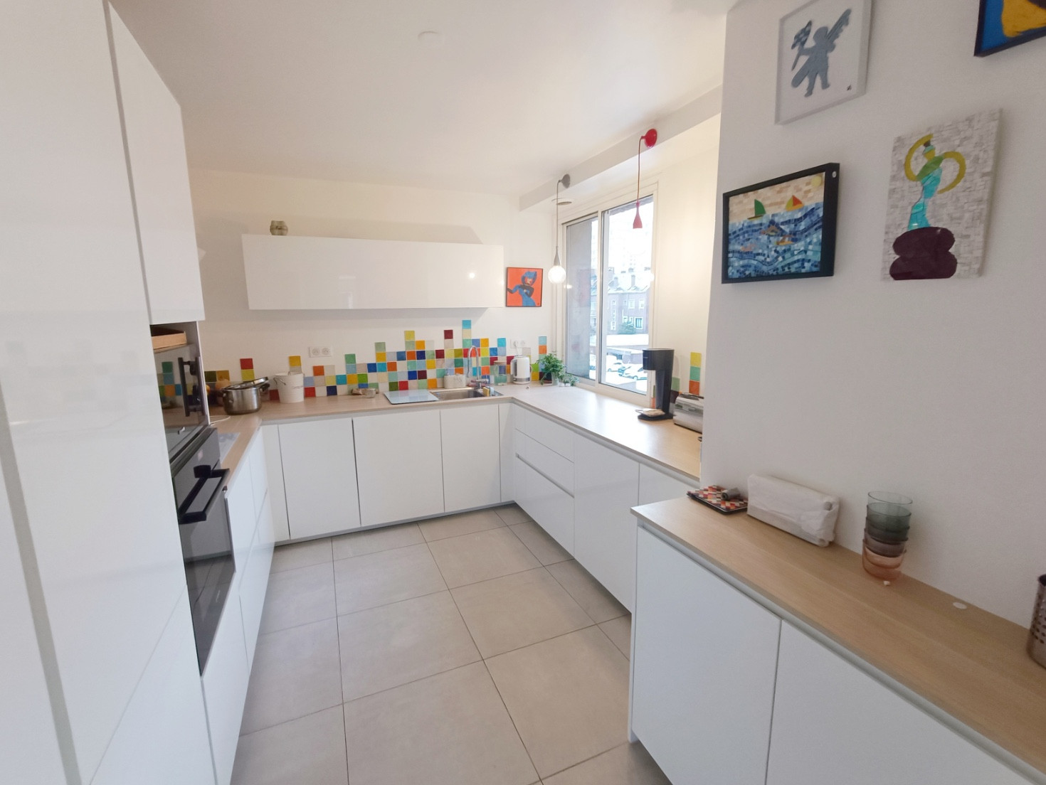 
                                                Vente
                                                 Appartement T3 hypercentre avec parking