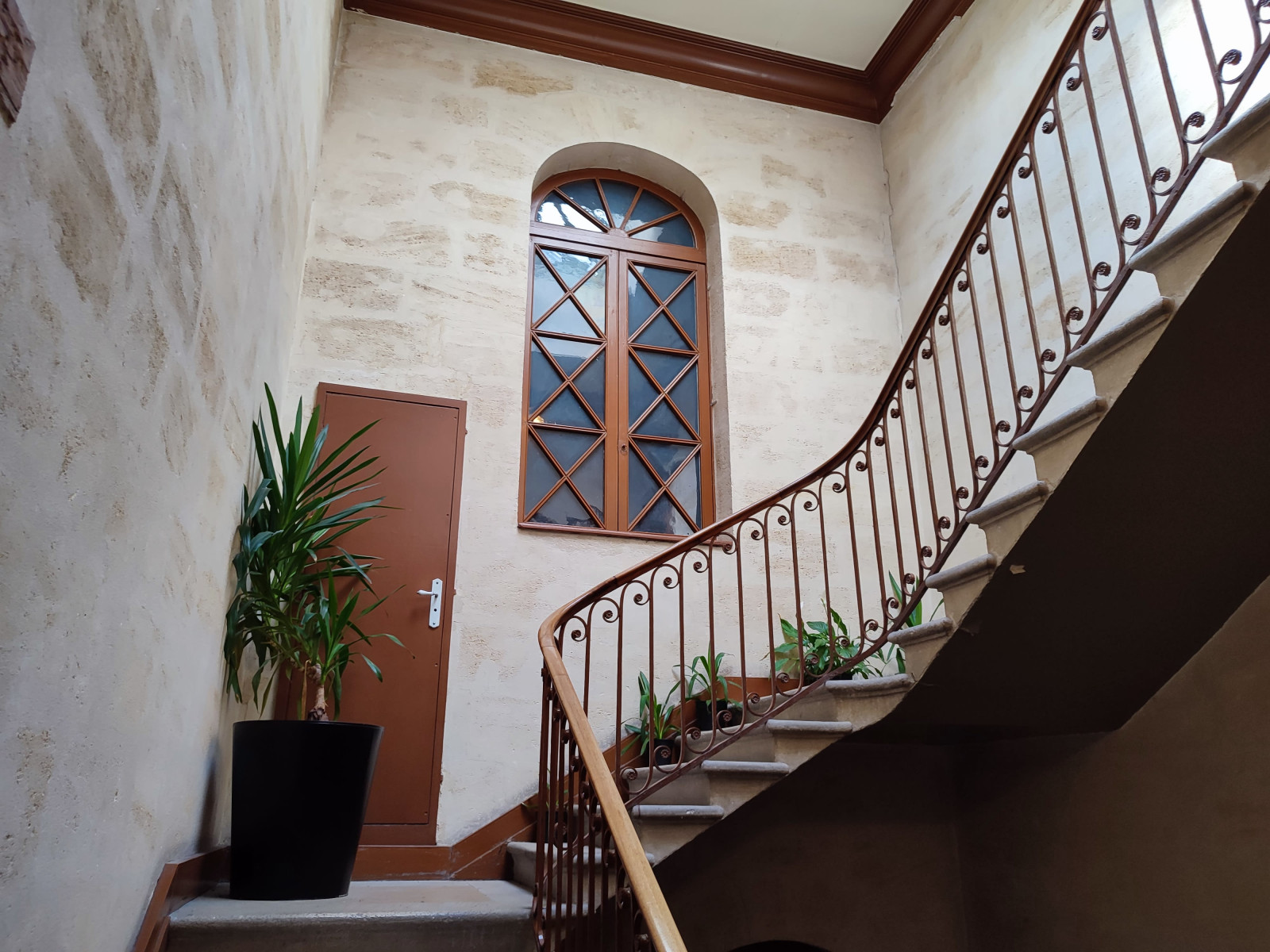 
                                                Vente
                                                 Appartement T3 Bis Rue Lafaurie Monbadon