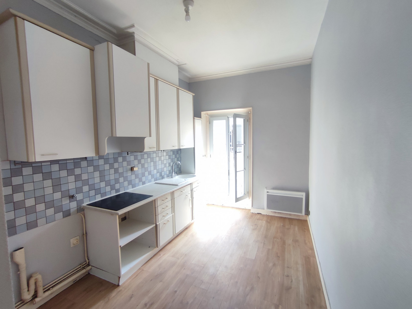 
                                                Vente
                                                 Appartement T3 Bis Rue Lafaurie Monbadon