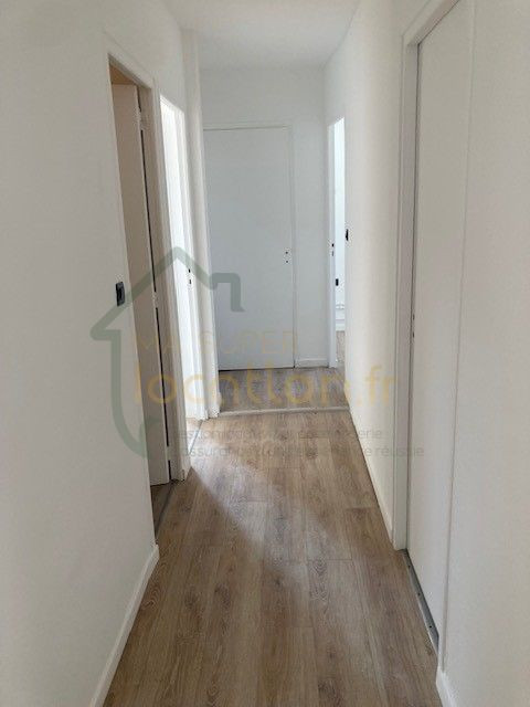 
                                                Location
                                                 Appartement T3 Lumineux, QUARTIER REMICOURT