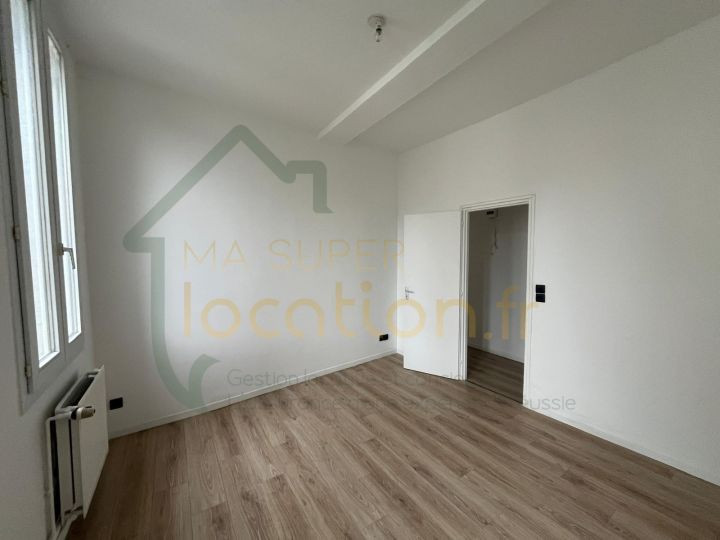 
                                                Location
                                                 Appartement T3 Lumineux, QUARTIER REMICOURT