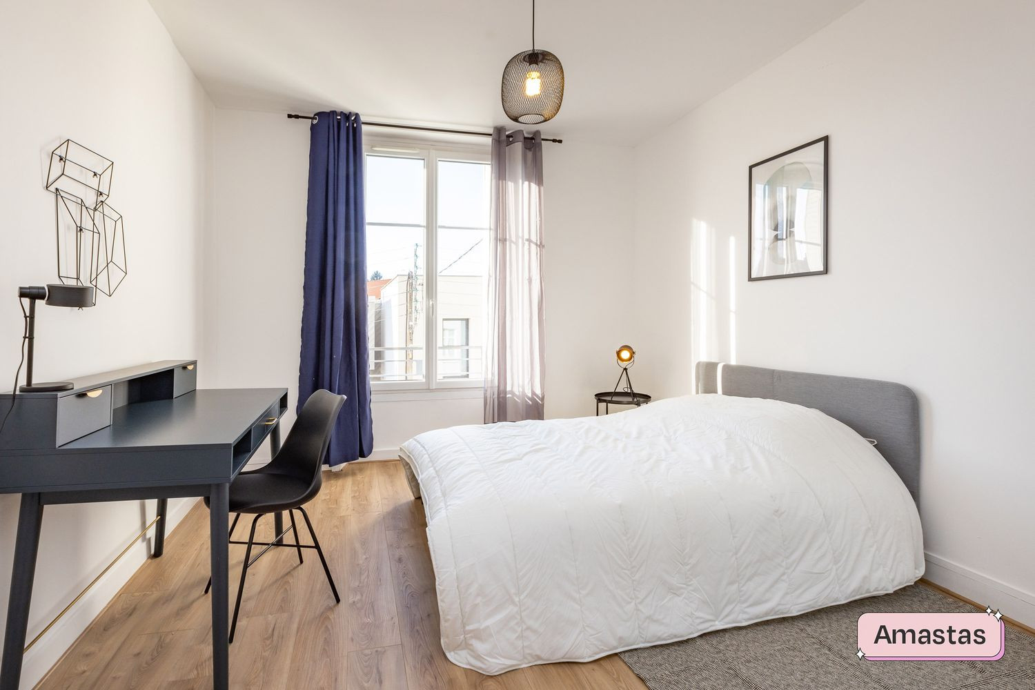 
                                                Location
                                                 Appartement T3 meublé à Nantes quartier Mellinet