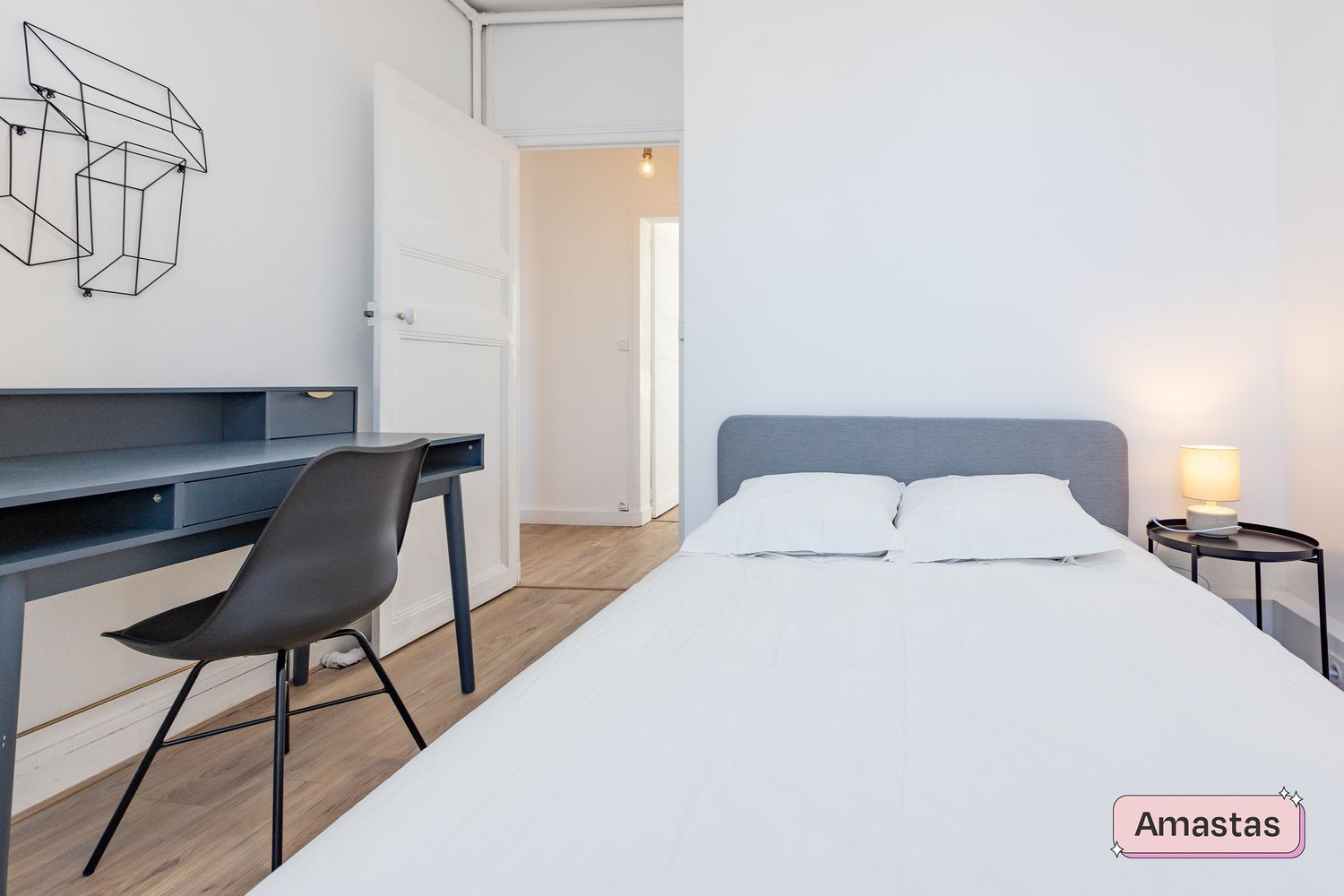 
                                                Location
                                                 Appartement T3 meublé à Nantes quartier Mellinet