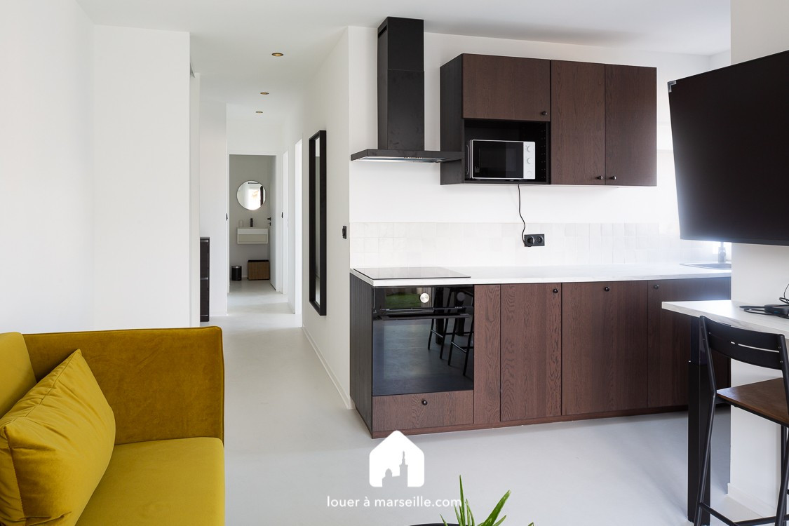 
                                                Location
                                                 Appartement T3 meuble dans le quartier de Baille