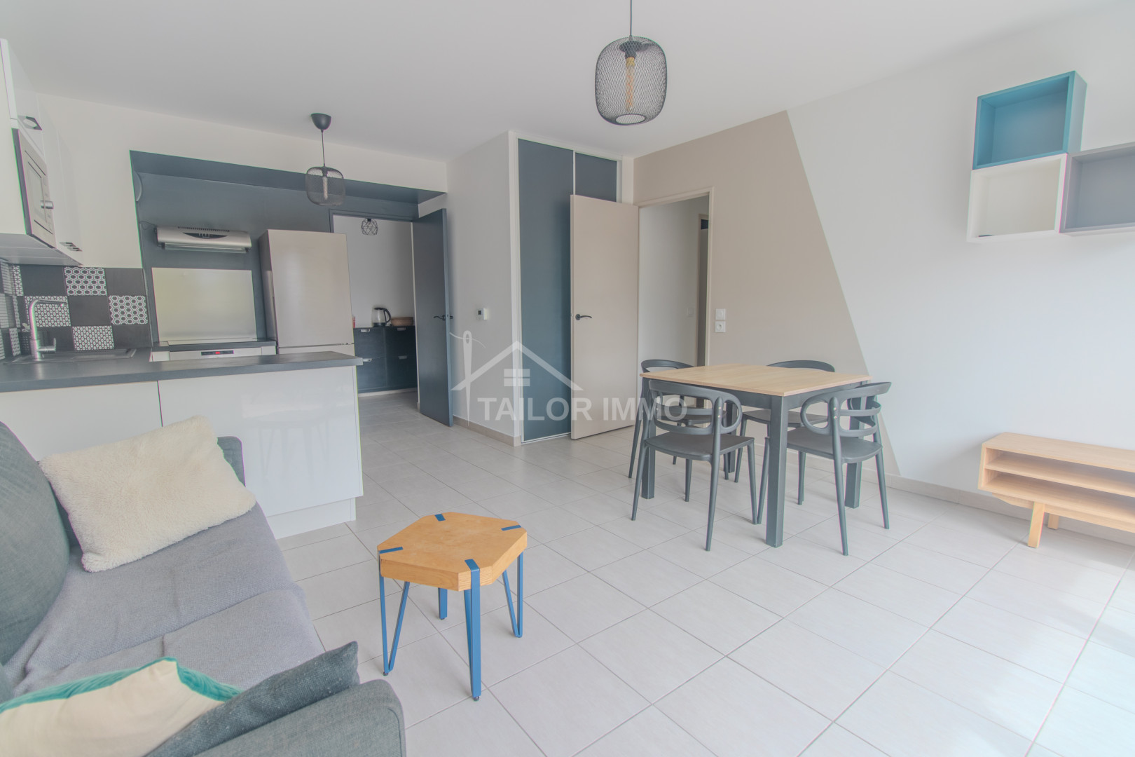 
                                                Location
                                                 Appartement T3 Meublé - Terrasse - Garage