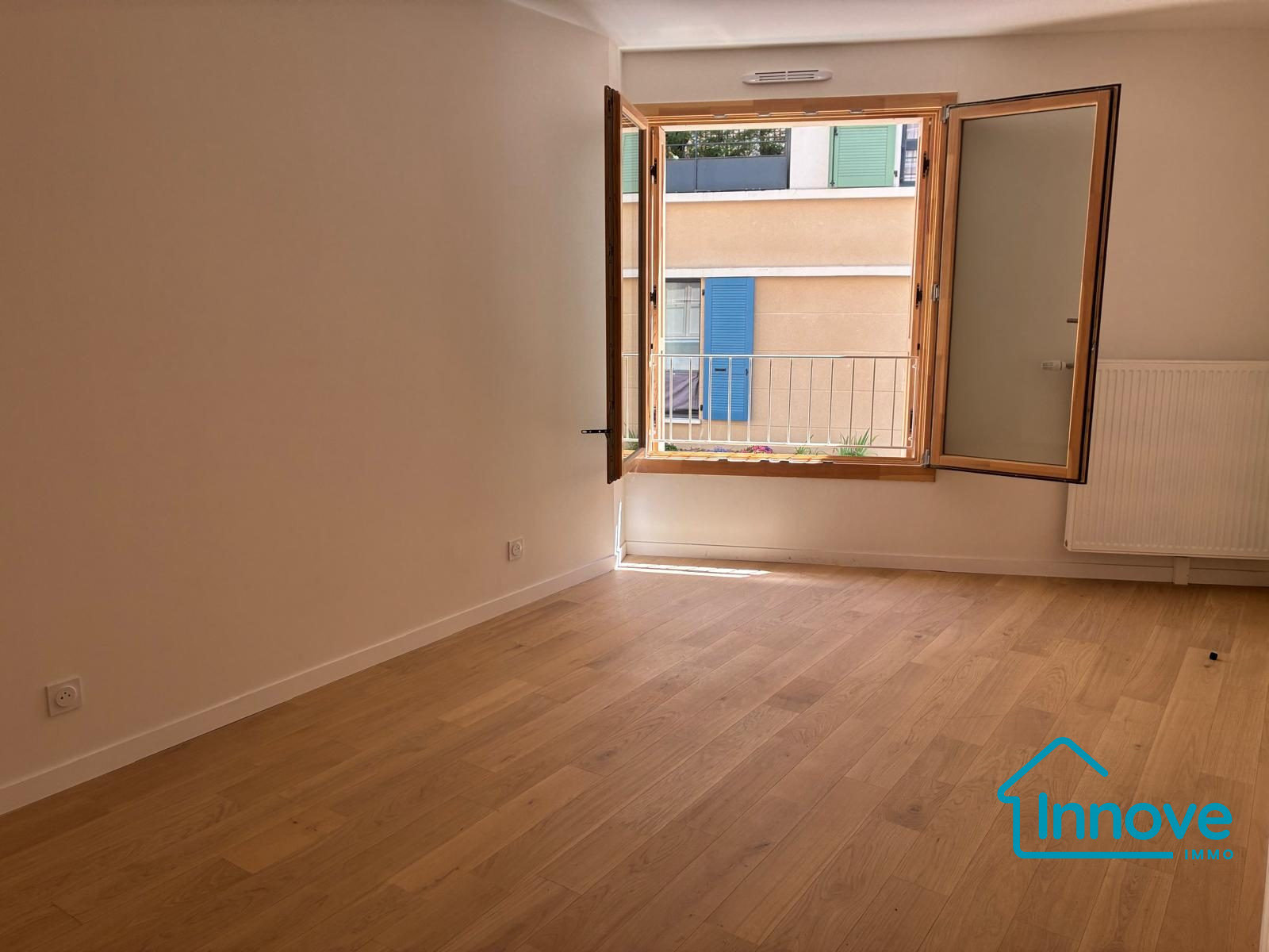 
                                                Vente
                                                 Appartement T3 neuf livré frais notaire offerts