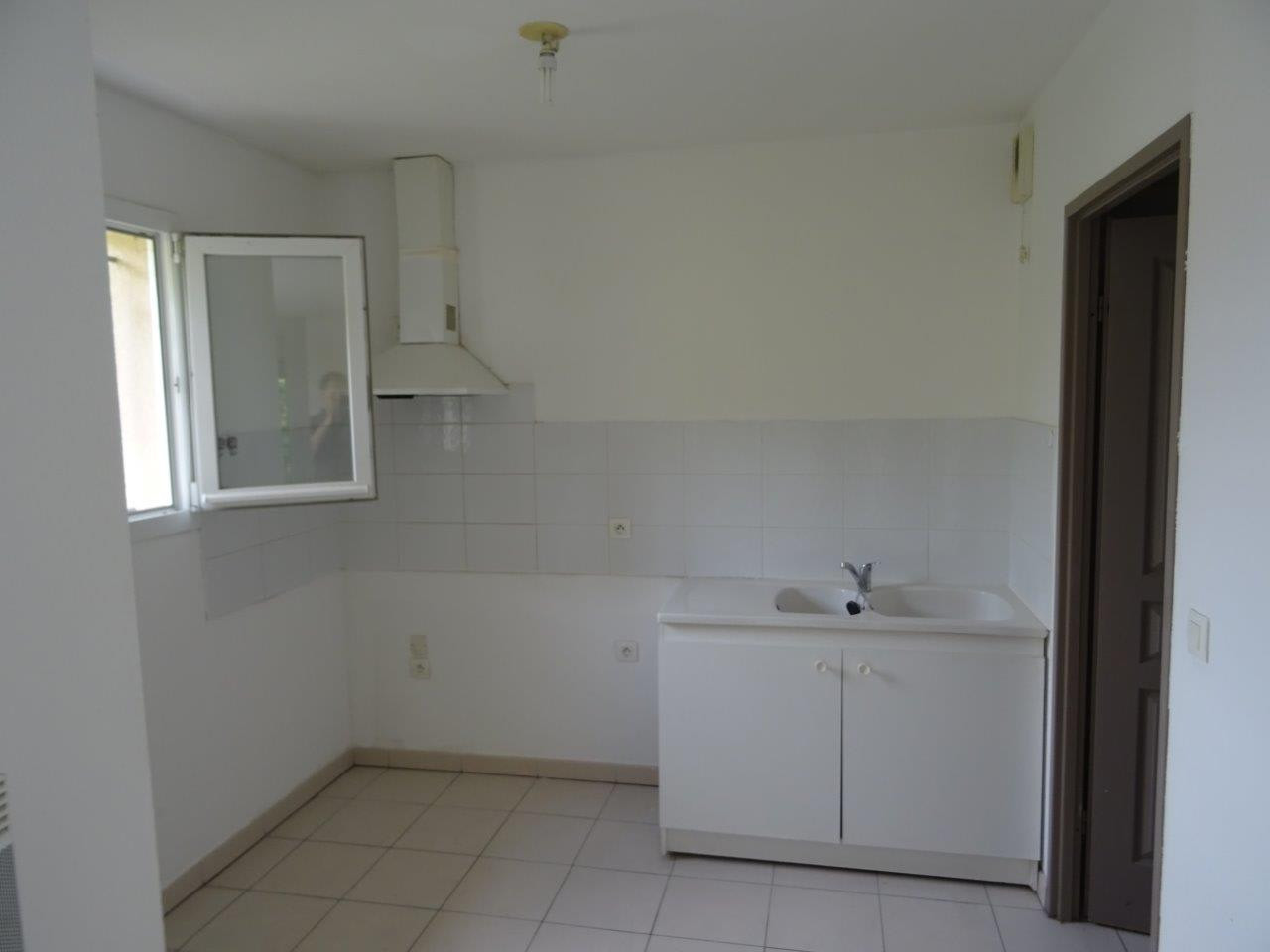 
                                                Vente
                                                 Appartement T3 Occupe General 12010 à Cambes