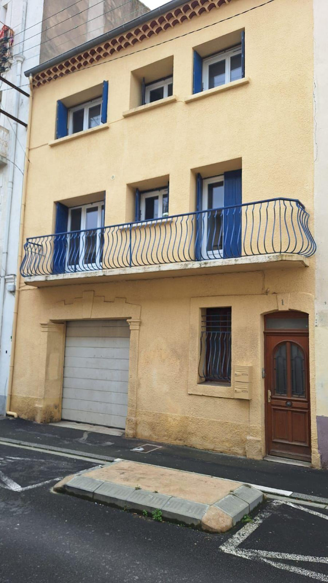 
                                                Location
                                                 Appartement T3 quartier calme