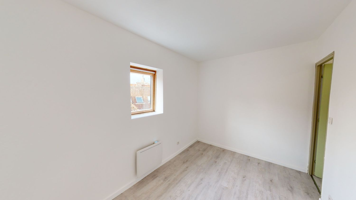 
                                                Location
                                                 Appartement T3 rénové Douai