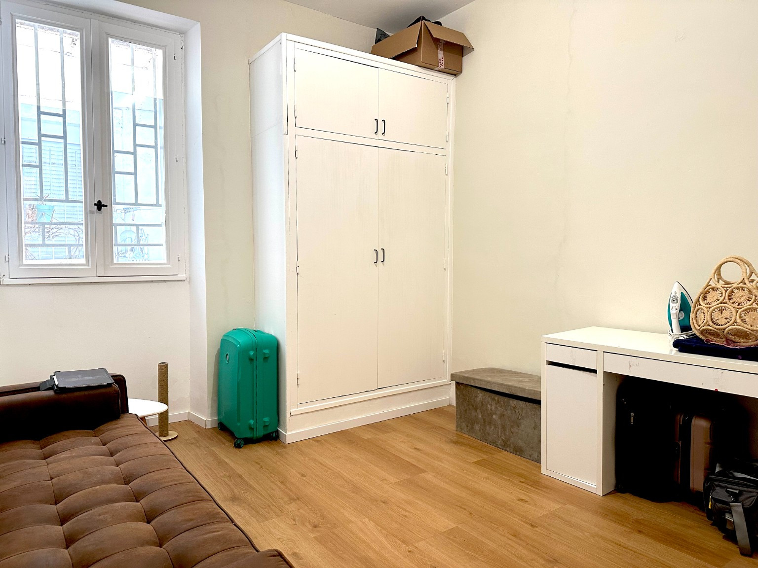 
                                                Vente
                                                 Appartement T3 rénové , proche gare de Béziers