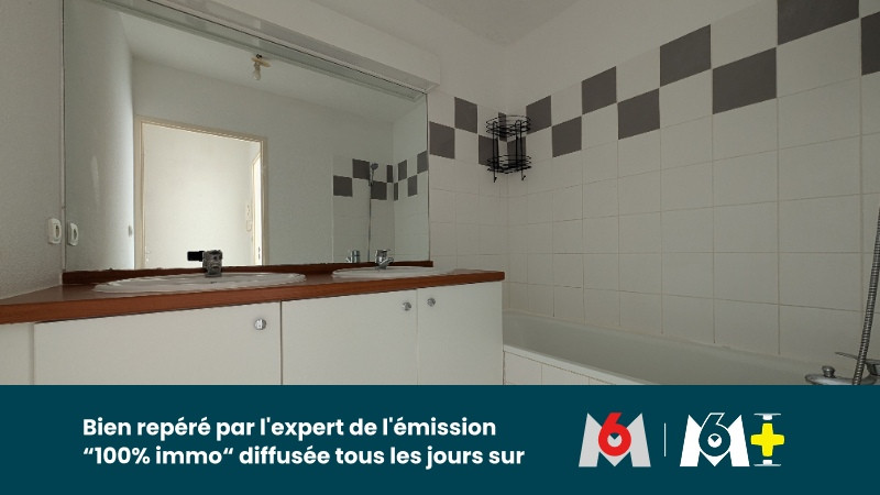 
                                                Vente
                                                 Appartement T3 Rez de jardin - 2 places de stationnement - piscine