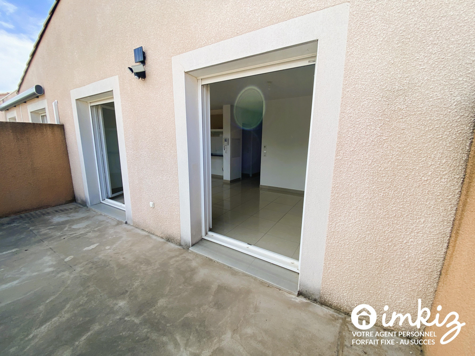 
                                                Vente
                                                 Appartement T3 + terrasse +2 parkings