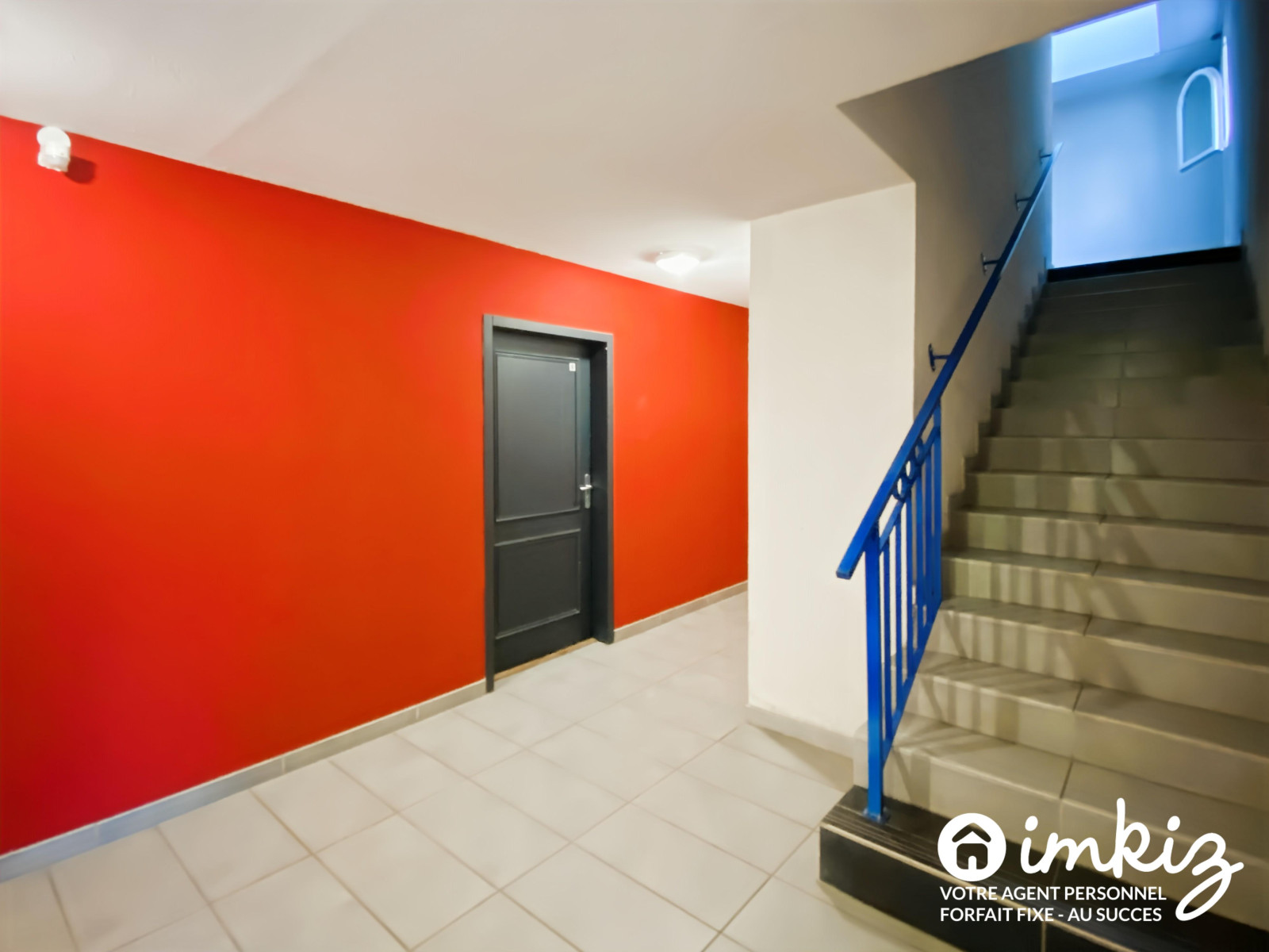 
                                                Vente
                                                 Appartement T3 + terrasse +2 parkings