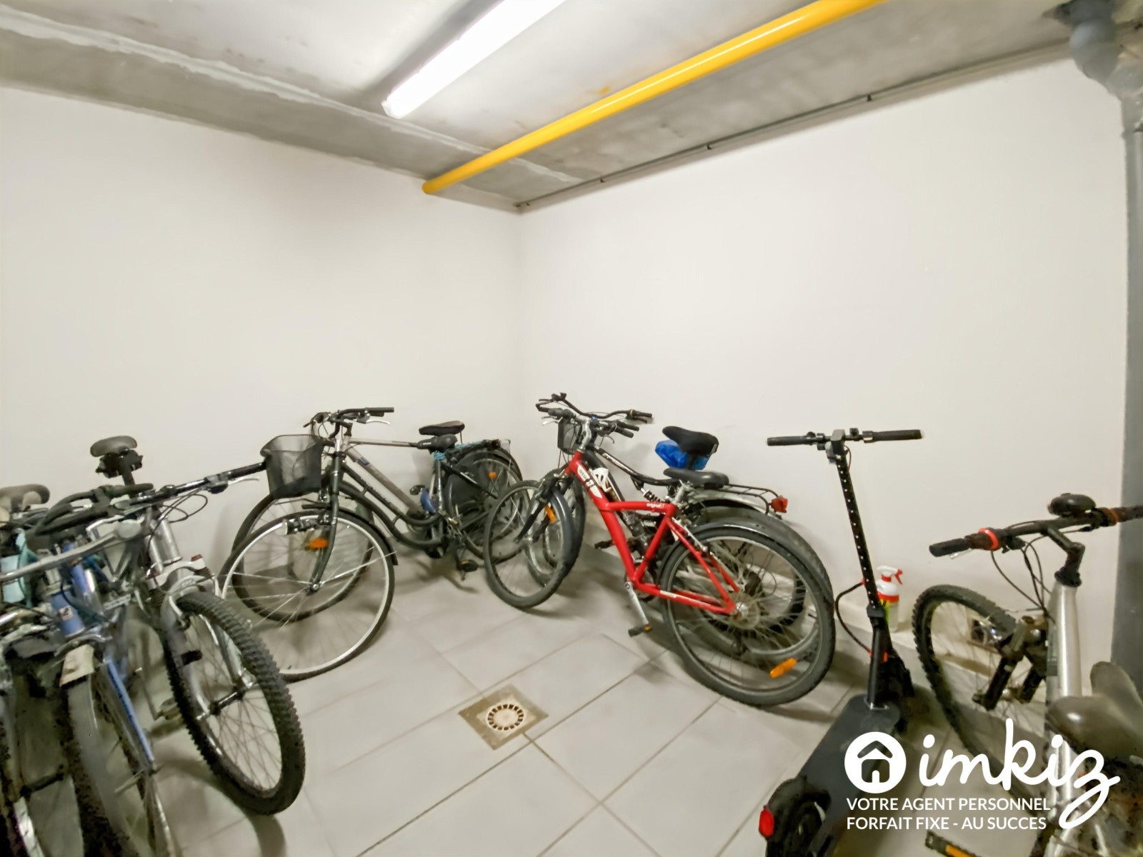 
                                                Vente
                                                 Appartement T3 + terrasse +2 parkings