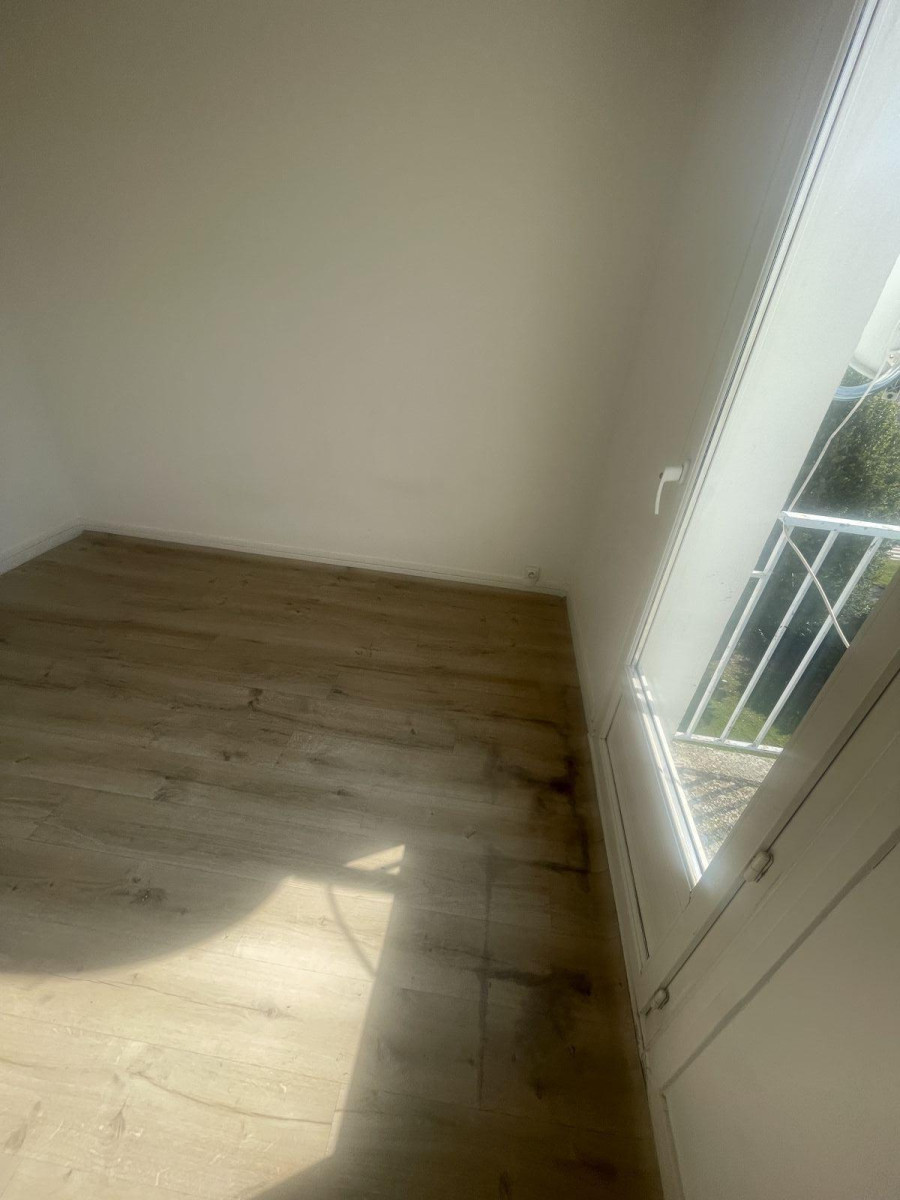 
                                                Location
                                                 Appartement T3 tranquille