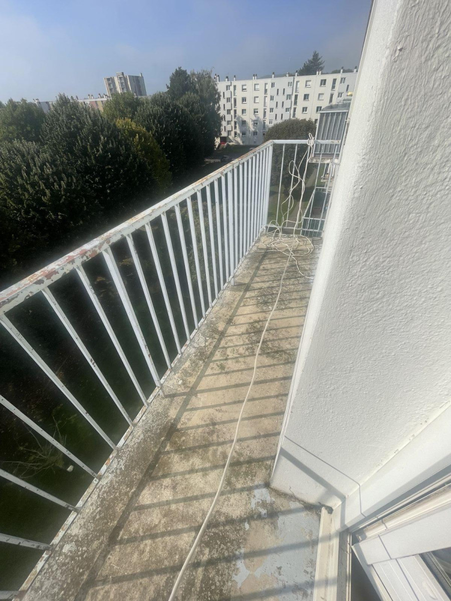 
                                                Location
                                                 Appartement T3 tranquille