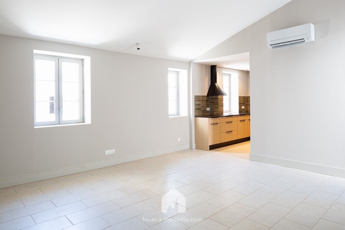 
                                                Location
                                                 Appartement T3 vide boulevard de la Libération