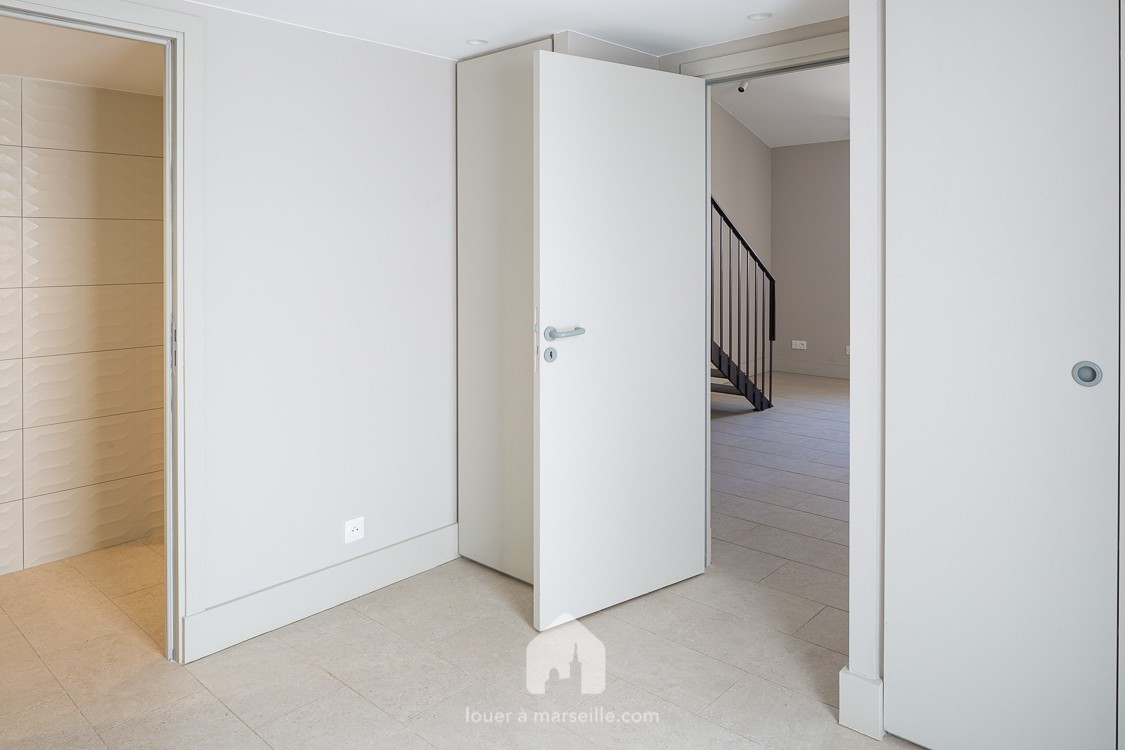 
                                                Location
                                                 Appartement T3 vide boulevard de la Libération