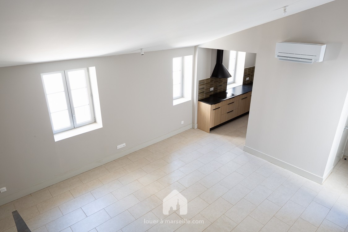 
                                                Location
                                                 Appartement T3 vide boulevard de la Libération