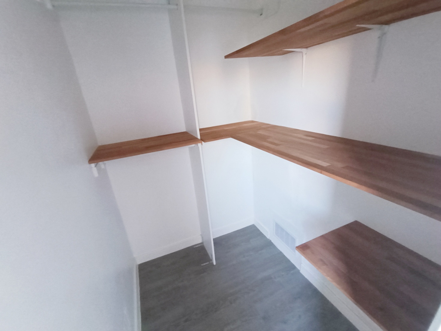 
                                                Vente
                                                 Appartement T4 – 3 chambres – Amiens Sud