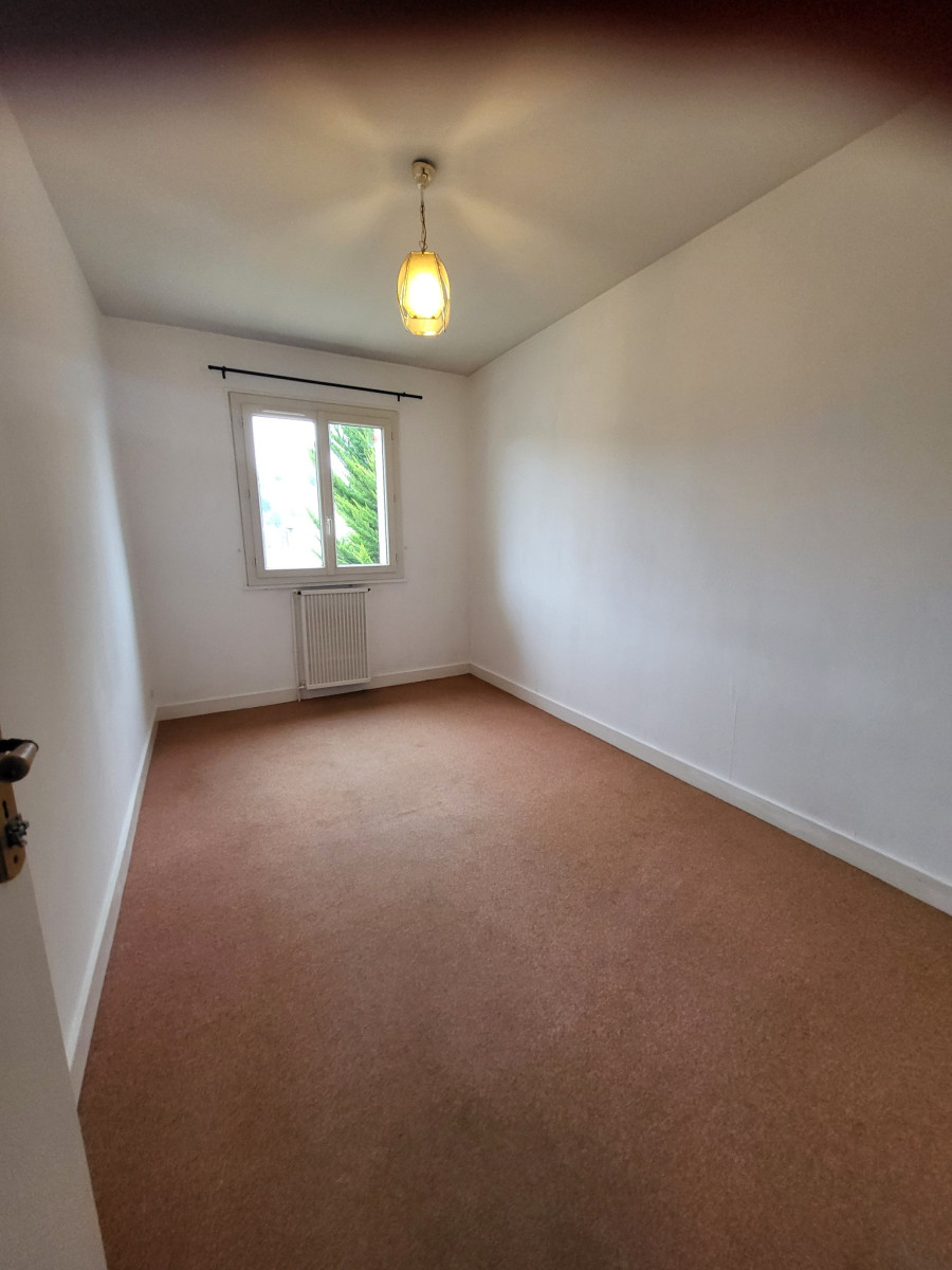 
                                                Location
                                                 Appartement T4 70.23m² à Sarlat-la-Canéda