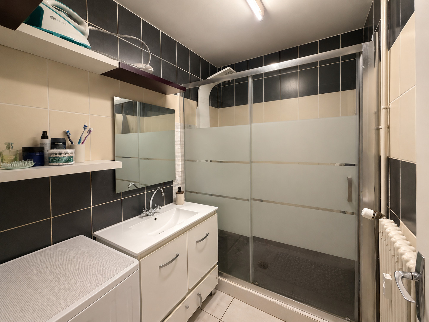 
                                                Vente
                                                 Appartement T4 79m2 - 3 chambres, balcon et cave - Le Péage-de-Roussillon