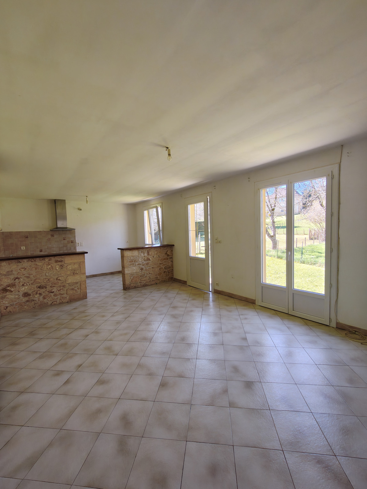 
                                                Location
                                                 Appartement T4 80.53m² à Cénac-et-Saint-Julien