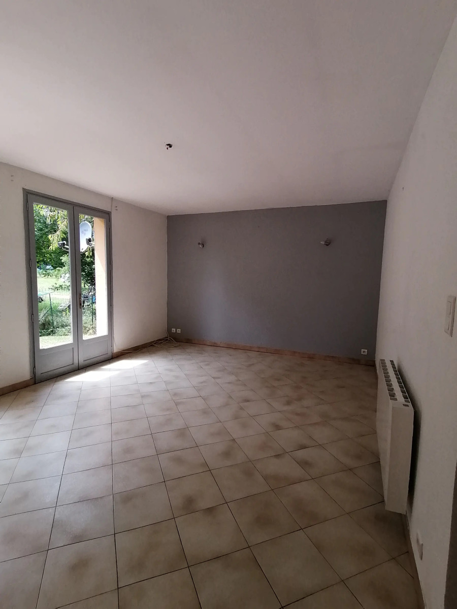 
                                                Location
                                                 Appartement T4 80.53m² à Cénac-et-Saint-Julien
