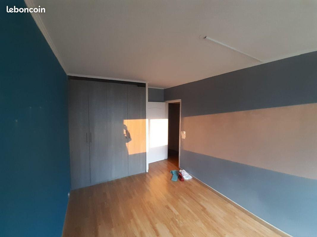 
                                                Location
                                                 Appartement T4 - 80m2