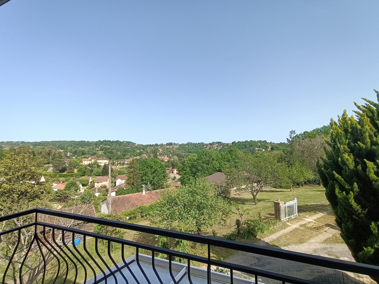 
                                                Location
                                                 Appartement T4 88m² à Sarlat-la-Canéda