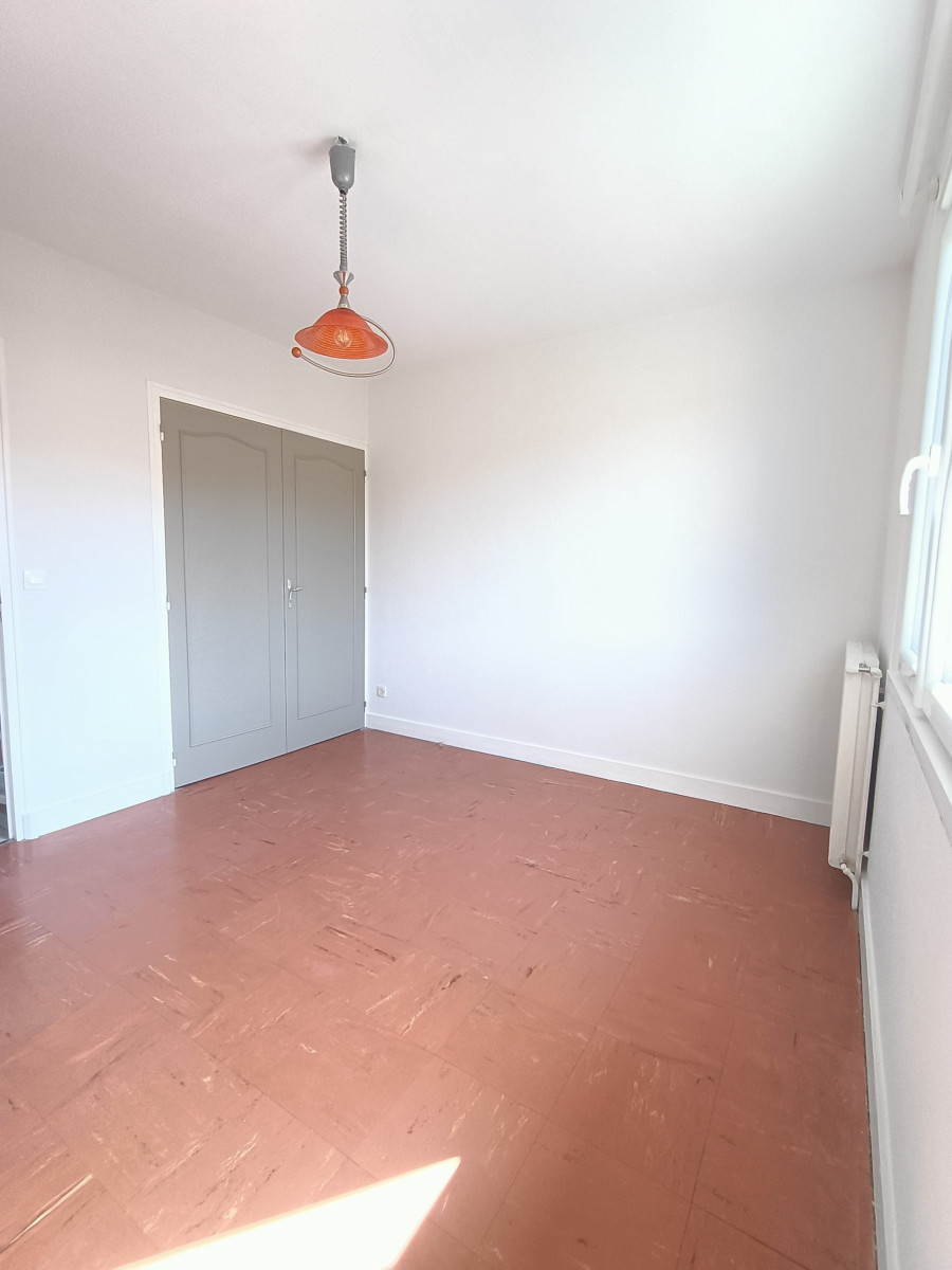 
                                                Location
                                                 Appartement T4 88m² à Sarlat-la-Canéda