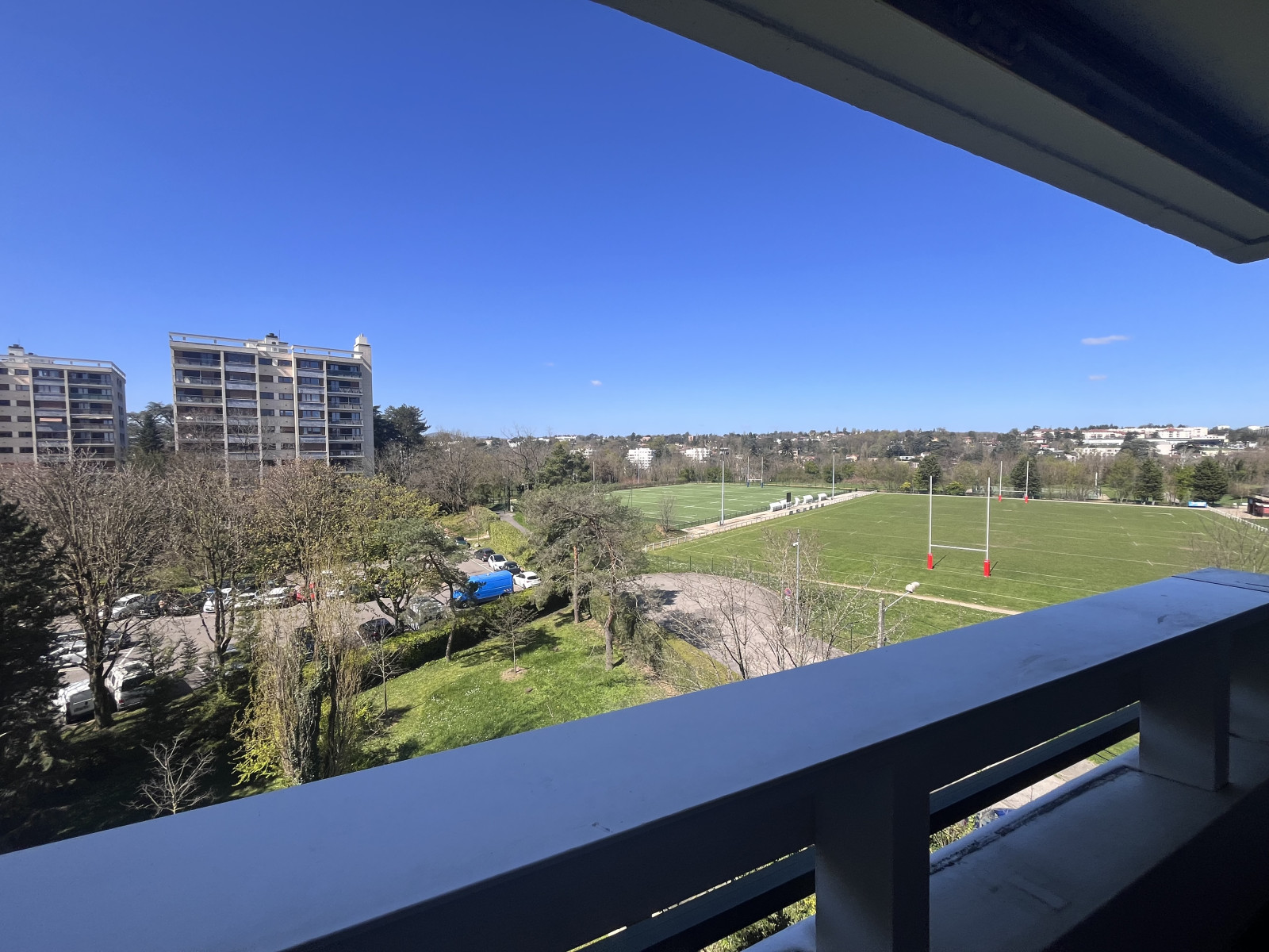 
                                                Vente
                                                 Appartement T4 à Ecully, dans une résidence entièrement rénovée