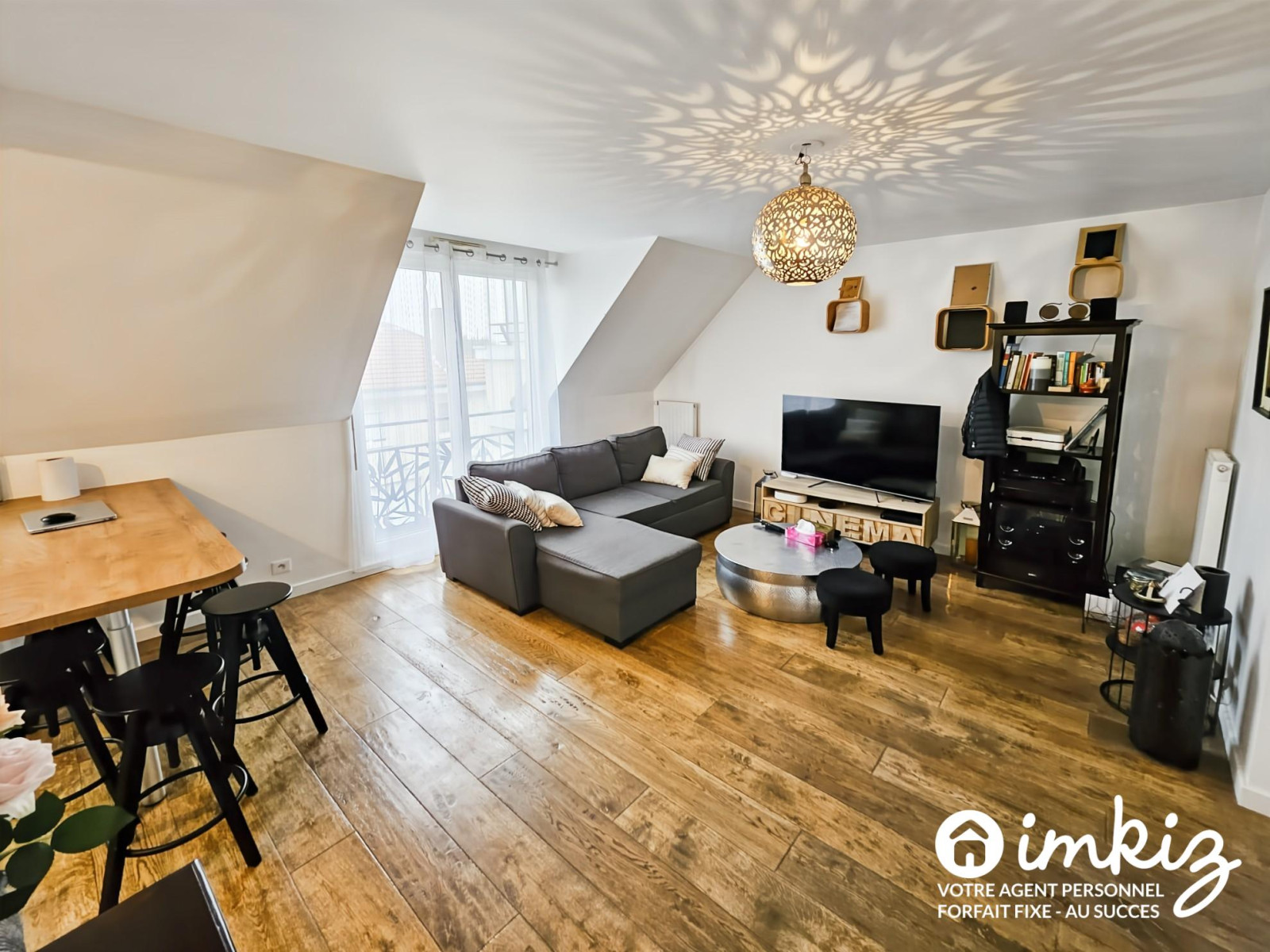 
                                                Vente
                                                 Appartement  T4  avec parking