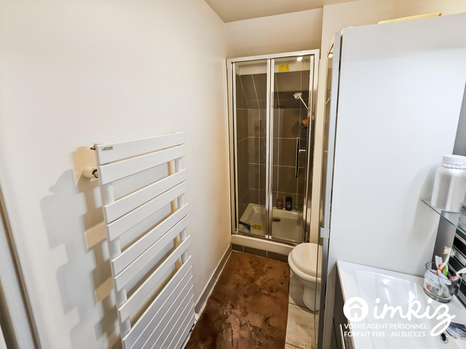 
                                                Vente
                                                 Appartement  T4  avec parking