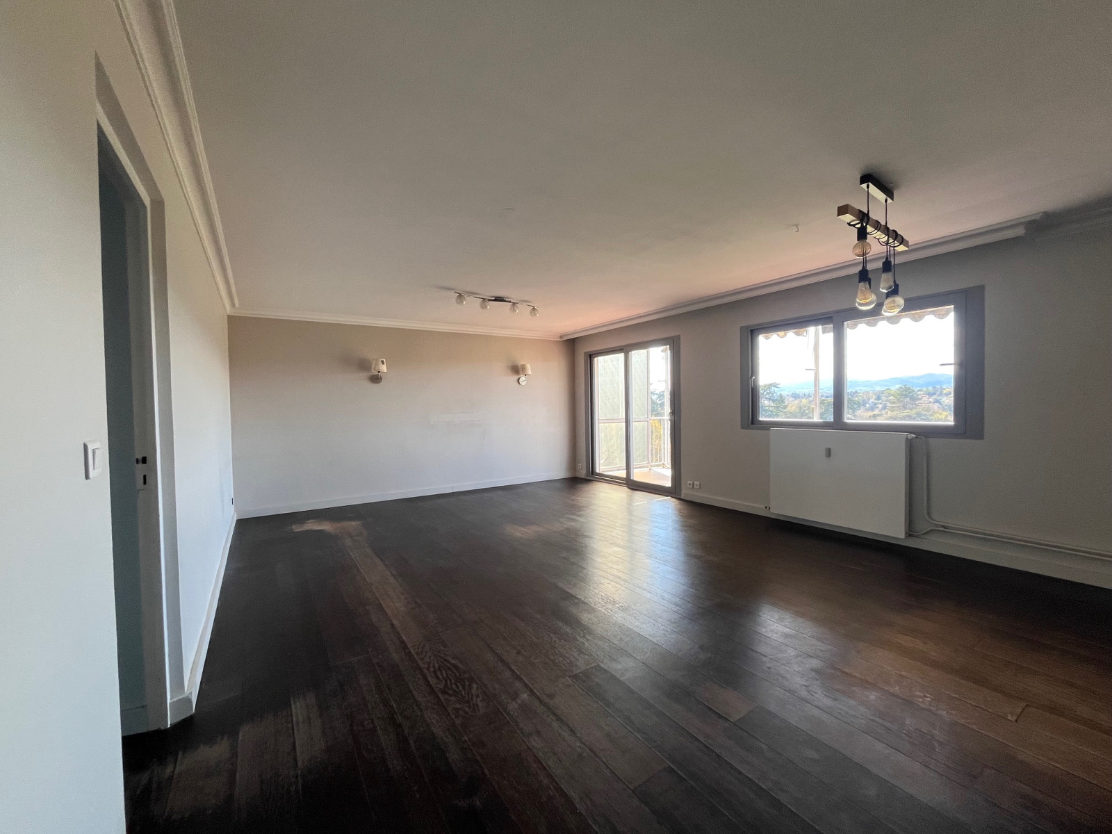 
                                                Vente
                                                 Appartement T4 de 105m² - Tassin-la-Demi-Lune