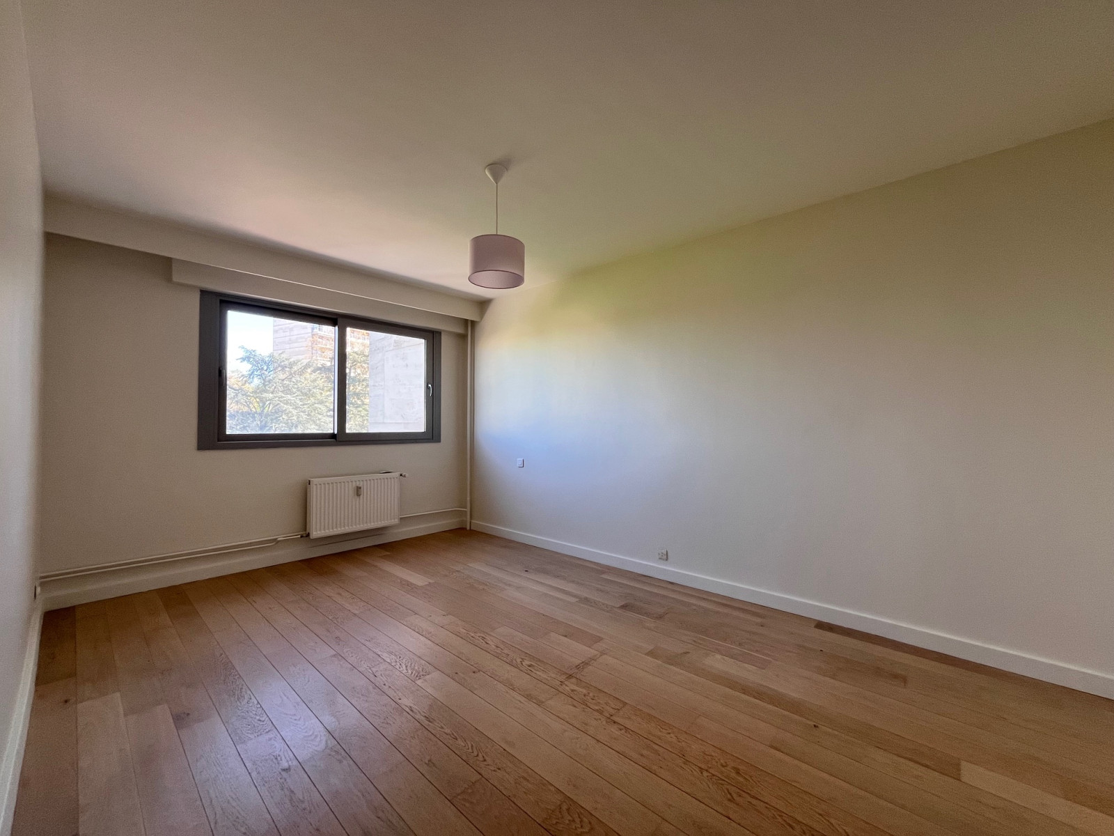 
                                                Vente
                                                 Appartement T4 de 105m² - Tassin-la-Demi-Lune