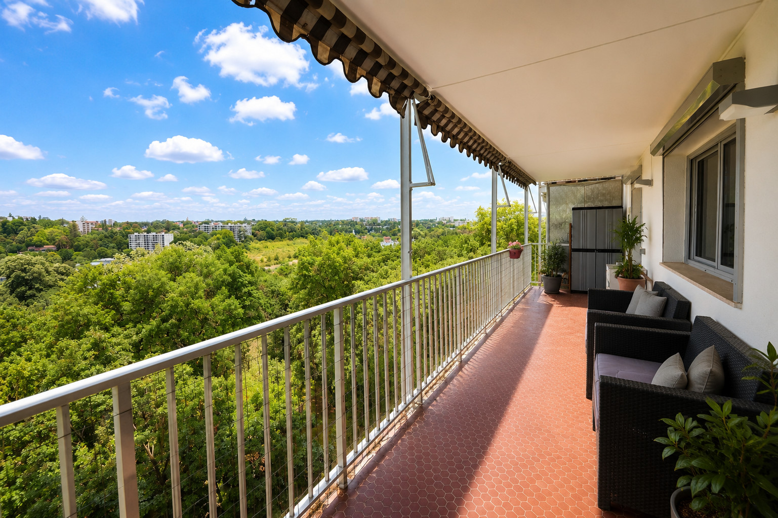 
                                                Vente
                                                 Appartement T4 de 105m² - Tassin-la-Demi-Lune