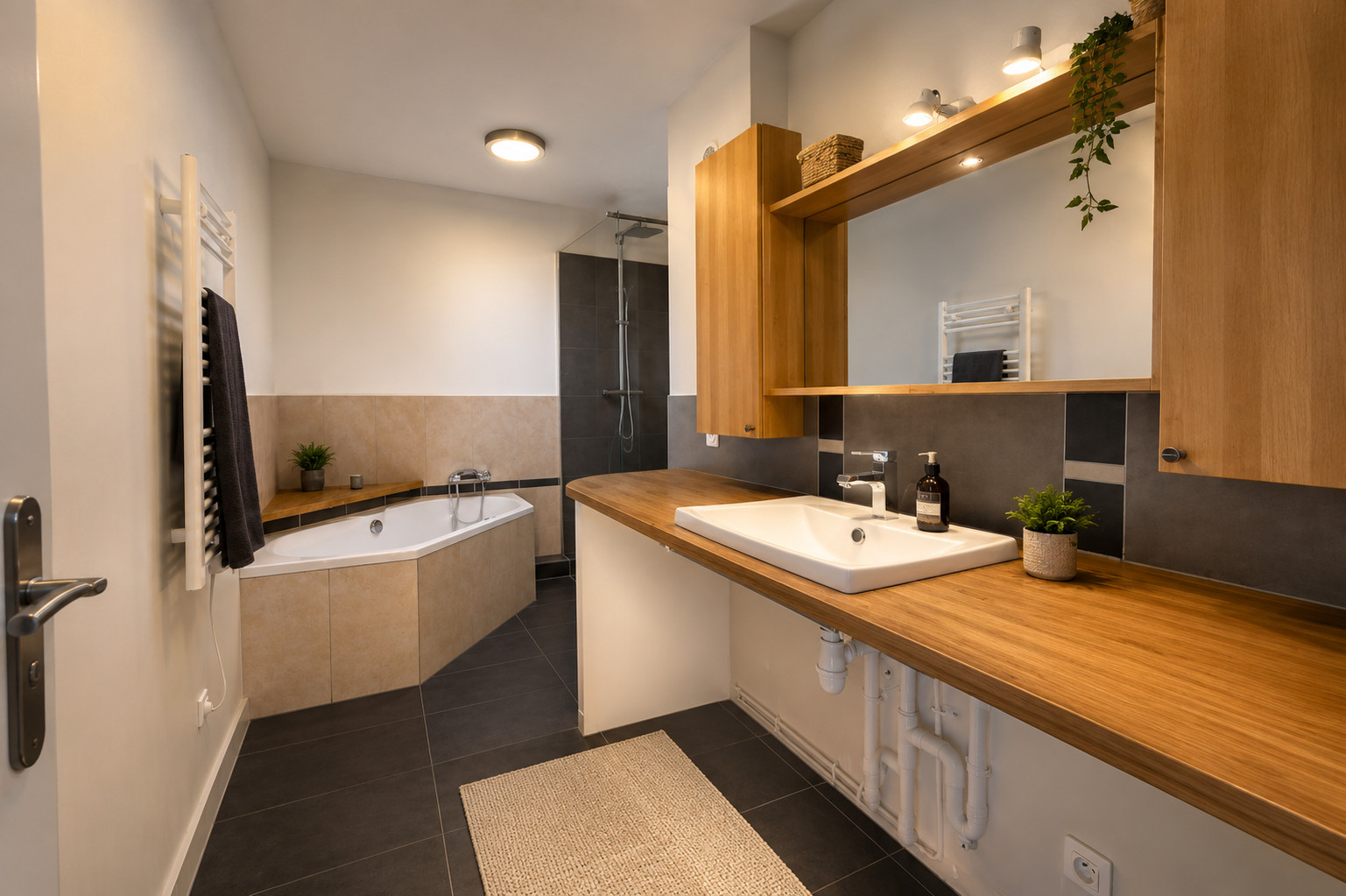 
                                                Vente
                                                 Appartement T4 de 105m² - Tassin-la-Demi-Lune