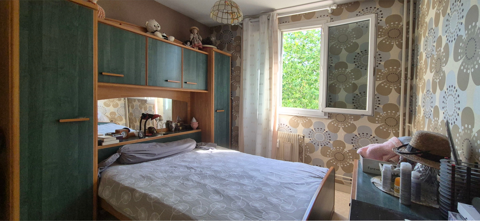 
                                                Vente
                                                 Appartement T4 de 67 m² + balcon + parking + garage + cave
