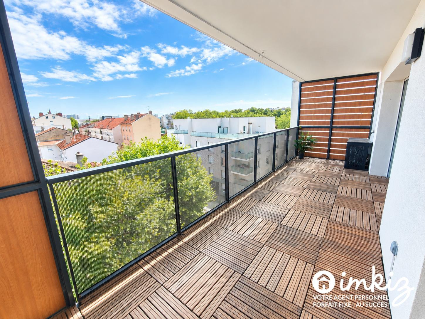 
                                                Vente
                                                 Appartement T4 de 75m² avec grand balcon et garage