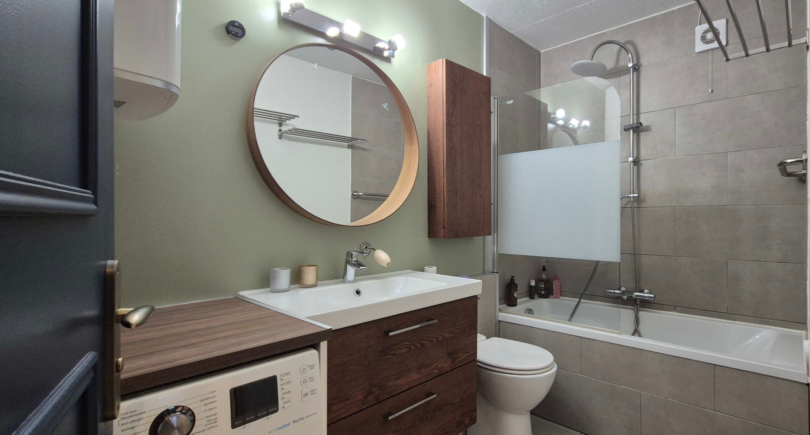 
                                                Vente
                                                 Appartement T4 de 78 m² + balcon + cave